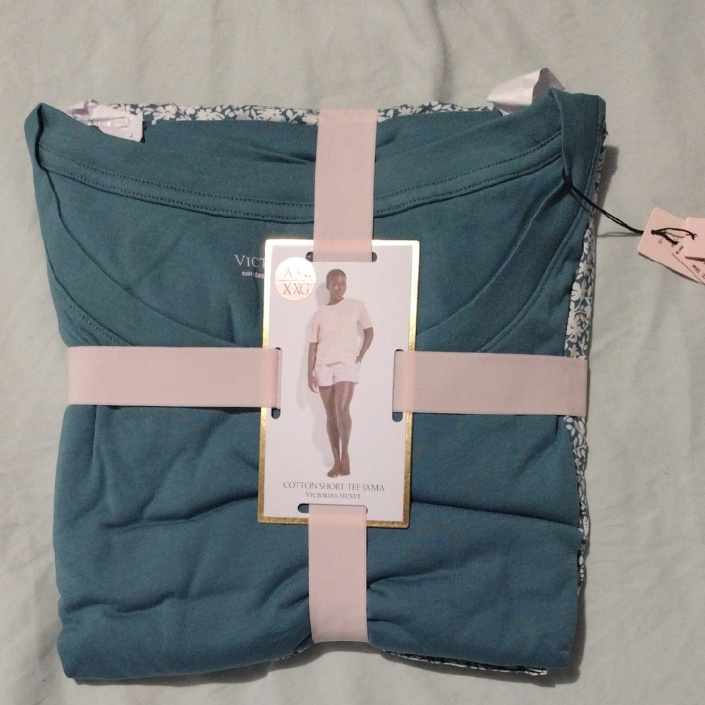 NWT Victoria Secret Pjs